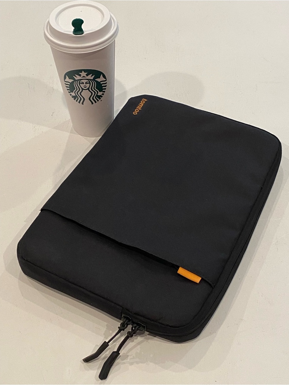 Tomtoc | Black Tech Sleeve Protective Laptop Organizer